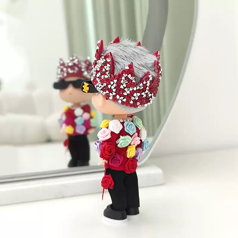G-DRAGON Colorful Rose Crown Doll Keychain 5.12 Inch